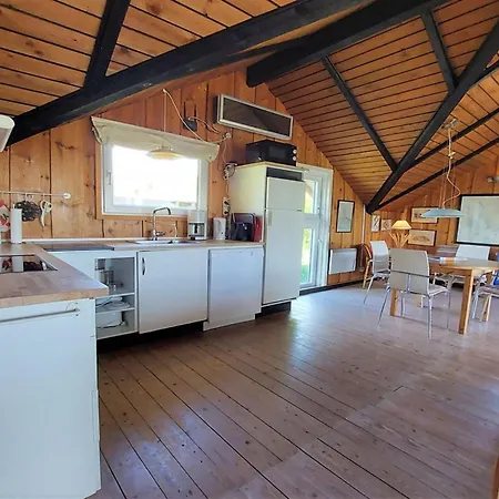 Beneta - 300m From The Sea By Interhome *